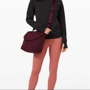 Lululemon All Night Festival Bag (Large 10 L) *cassis